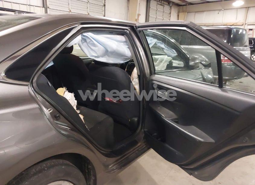 Photo 8 of 2015 Toyota Camry LE (VIN 4T4BF1FK0FR484230)