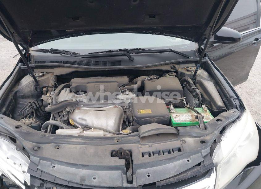 Photo 10 of 2015 Toyota Camry LE (VIN 4T4BF1FK0FR500555)