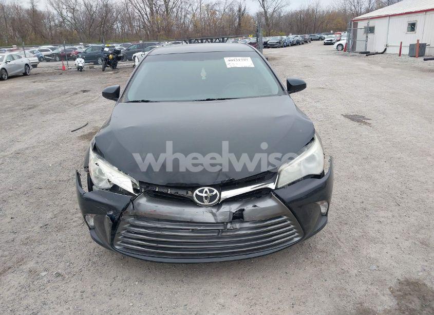 Photo 12 of 2015 Toyota Camry LE (VIN 4T4BF1FK0FR500555)