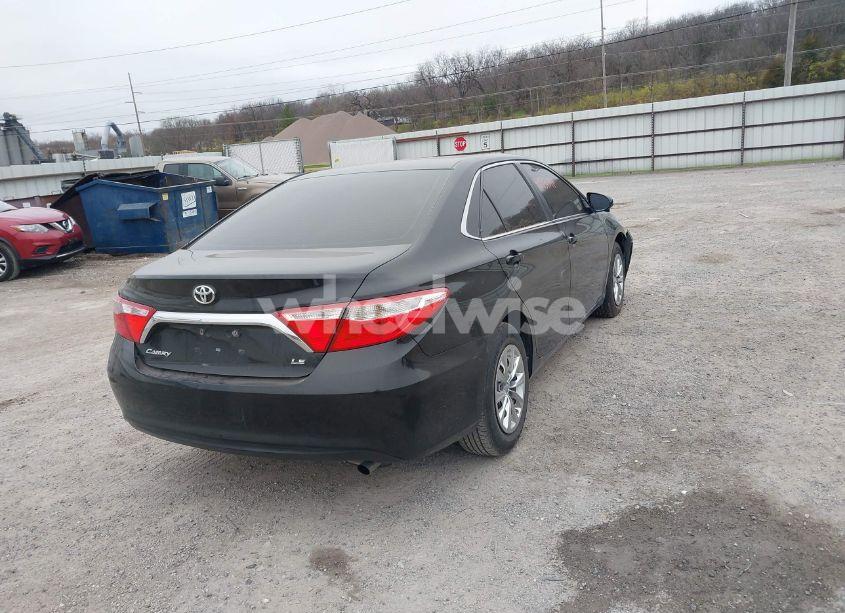 Photo 4 of 2015 Toyota Camry LE (VIN 4T4BF1FK0FR500555)