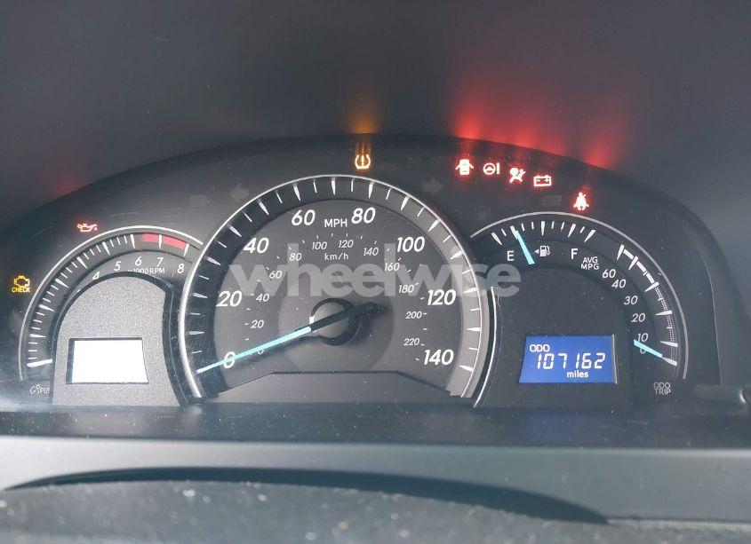 Photo 7 of 2015 Toyota Camry LE (VIN 4T4BF1FK0FR500555)