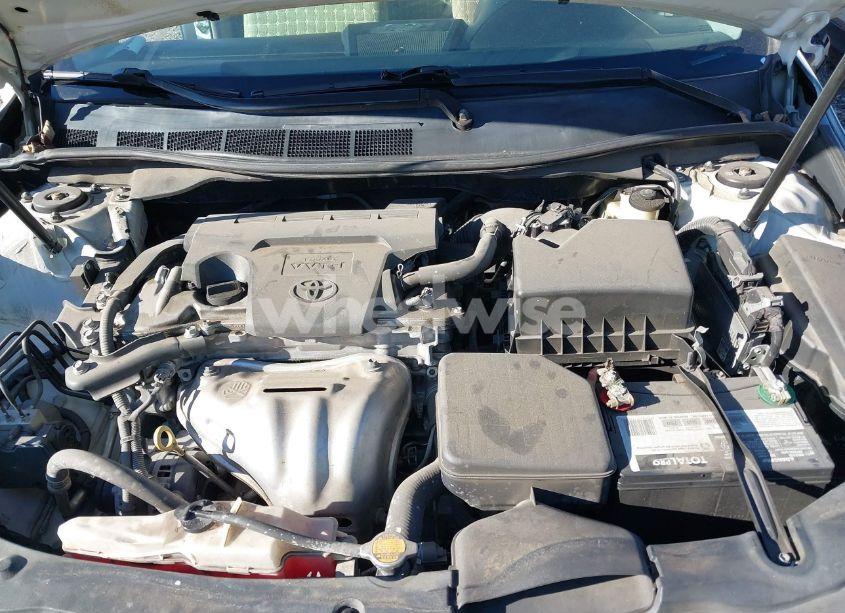 Photo 10 of 2015 Toyota Camry LE (VIN 4T4BF1FK0FR506257)