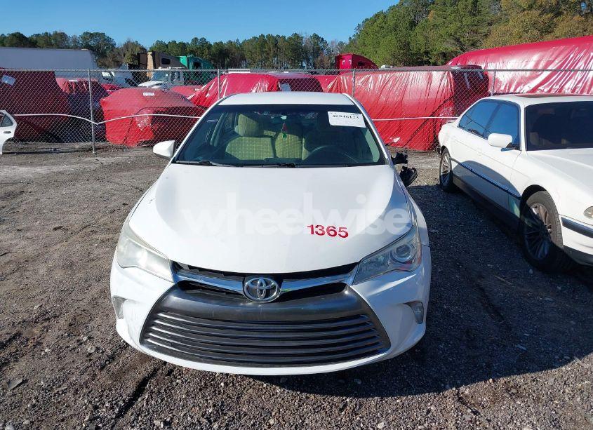 Photo 12 of 2015 Toyota Camry LE (VIN 4T4BF1FK0FR506257)