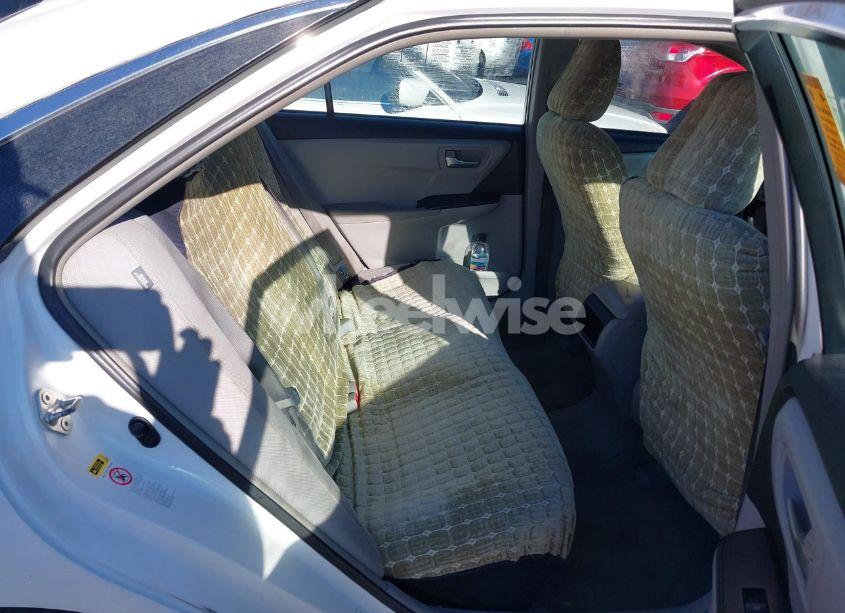 Photo 8 of 2015 Toyota Camry LE (VIN 4T4BF1FK0FR506257)