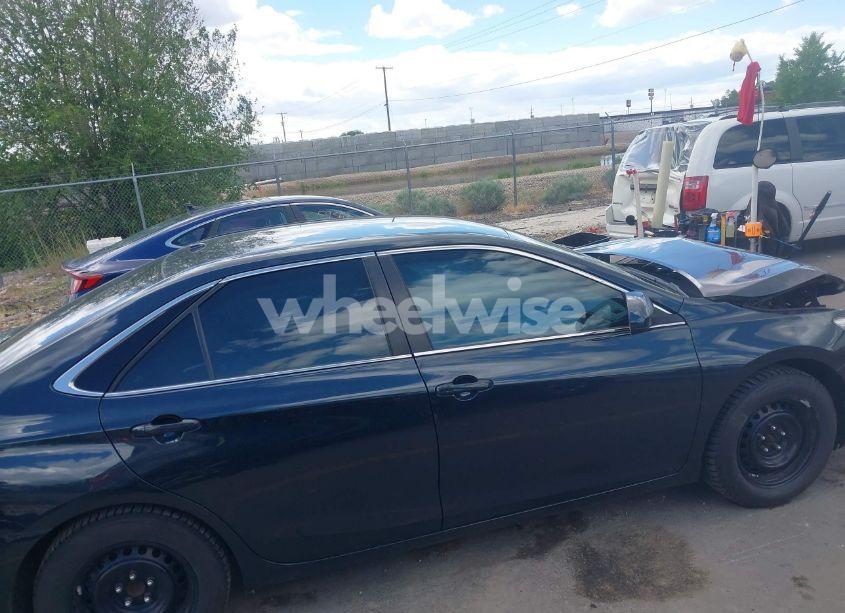 Photo 13 of 2015 Toyota Camry LE (VIN 4T4BF1FK0FR507537)