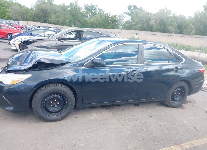 Photo 14 of 2015 Toyota Camry LE (VIN 4T4BF1FK0FR507537)