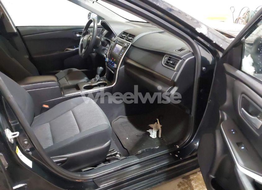 Photo 5 of 2015 Toyota Camry LE (VIN 4T4BF1FK0FR508185)