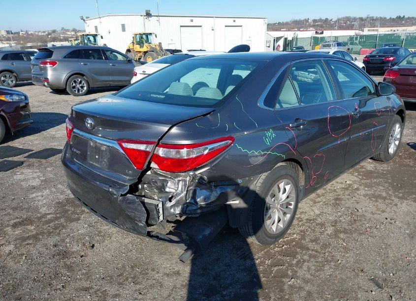 Photo 6 of 2015 Toyota Camry LE (VIN 4T4BF1FK0FR514603)