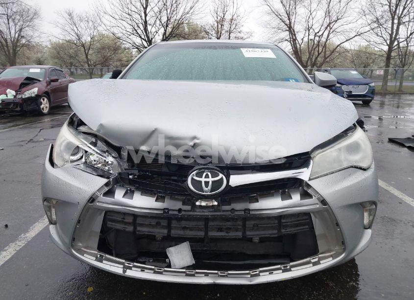 Photo 12 of 2016 Toyota Camry LE (VIN 4T4BF1FK0GR520838)
