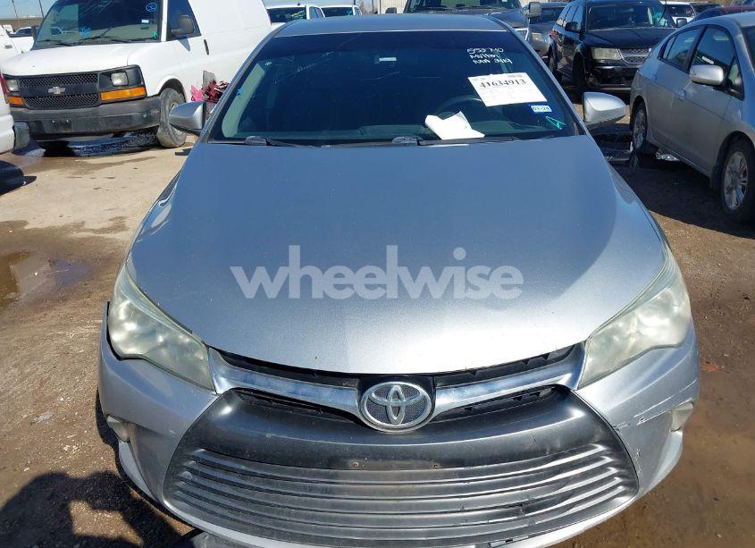 Photo 12 of 2016 Toyota Camry LE (VIN 4T4BF1FK0GR552740)