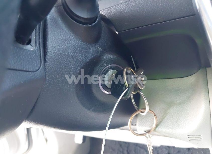 Photo 11 of 2016 Toyota Camry LE (VIN 4T4BF1FK0GR553208)