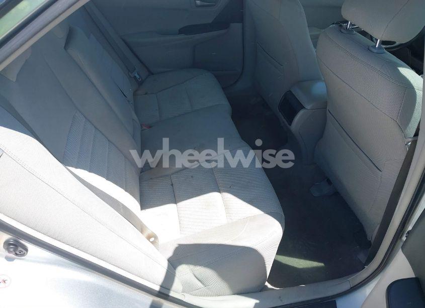 Photo 8 of 2016 Toyota Camry LE (VIN 4T4BF1FK0GR553208)