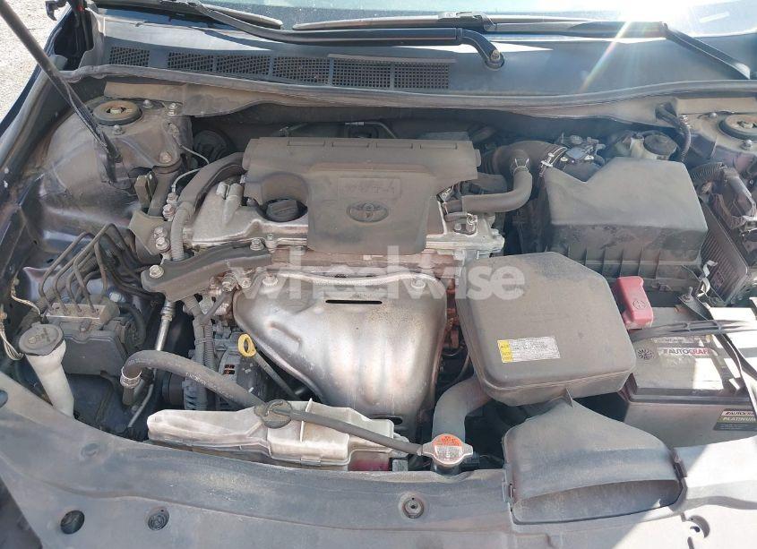 Photo 10 of 2016 Toyota Camry XLE (VIN 4T4BF1FK0GR564175)