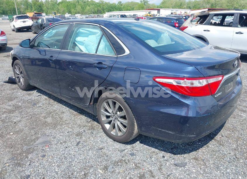 Photo 3 of 2016 Toyota Camry XLE (VIN 4T4BF1FK0GR564175)