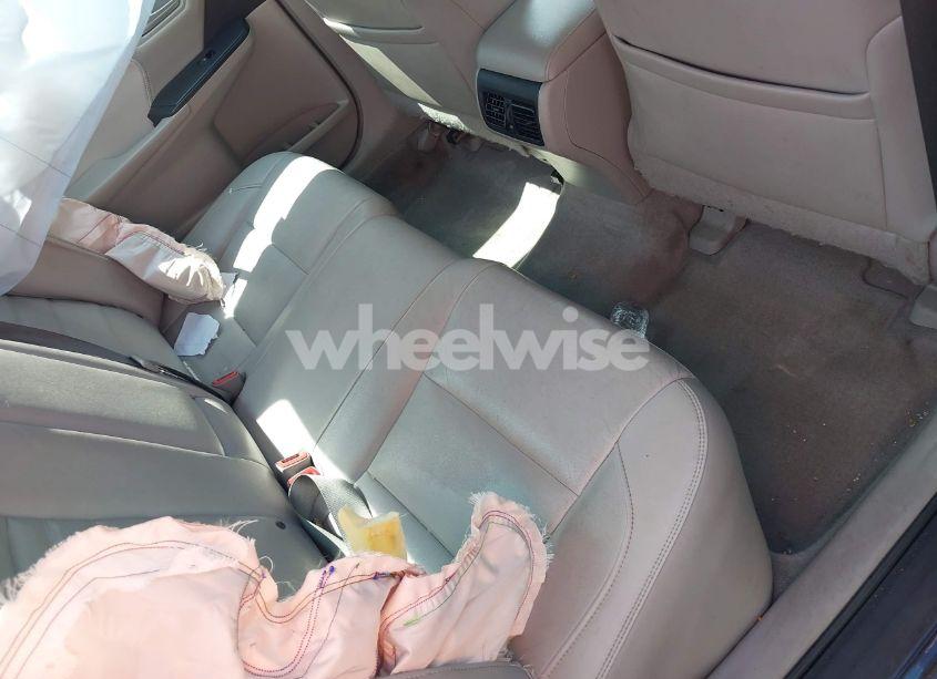 Photo 8 of 2016 Toyota Camry XLE (VIN 4T4BF1FK0GR564175)