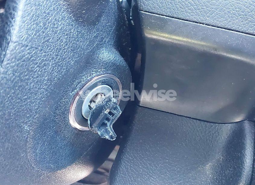 Photo 11 of 2016 Toyota Camry LE (VIN 4T4BF1FK0GR572812)