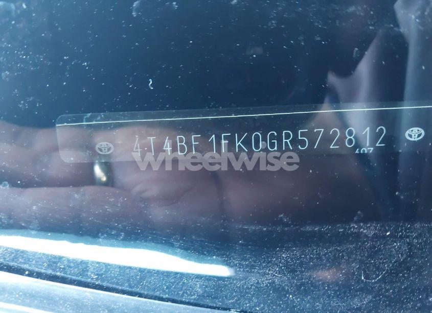 Photo 17 of 2016 Toyota Camry LE (VIN 4T4BF1FK0GR572812)