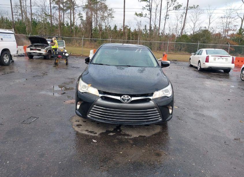 Photo 12 of 2016 Toyota Camry LE (VIN 4T4BF1FK0GR573314)