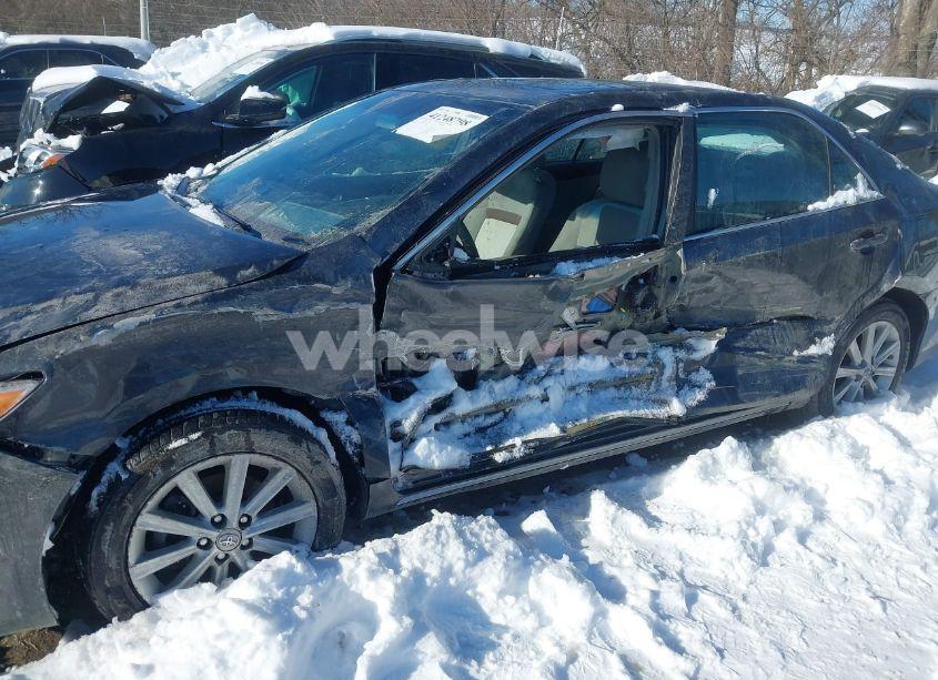 Photo 6 of 2012 Toyota Camry XLE (VIN 4T4BF1FK1CR161932)