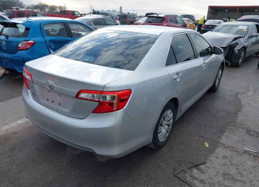 Photo 4 of 2012 Toyota Camry L (VIN 4T4BF1FK1CR169500)
