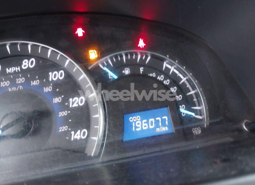 Photo 15 of 2012 Toyota Camry XLE (VIN 4T4BF1FK1CR211096)