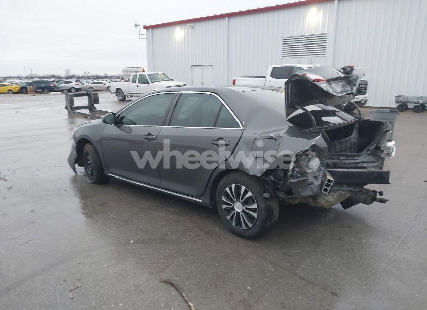Photo 3 of 2012 Toyota Camry LE (VIN 4T4BF1FK1CR263165)
