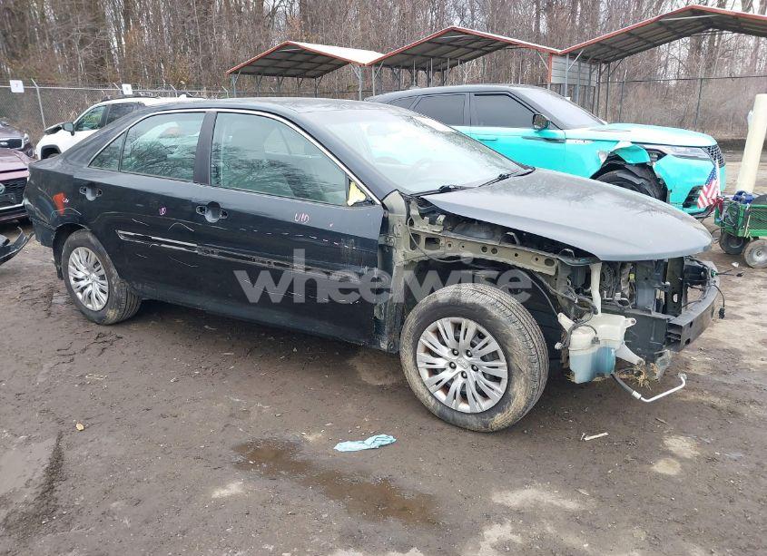 2012 Toyota Camry LE (VIN 4T4BF1FK1CR265630) main photo