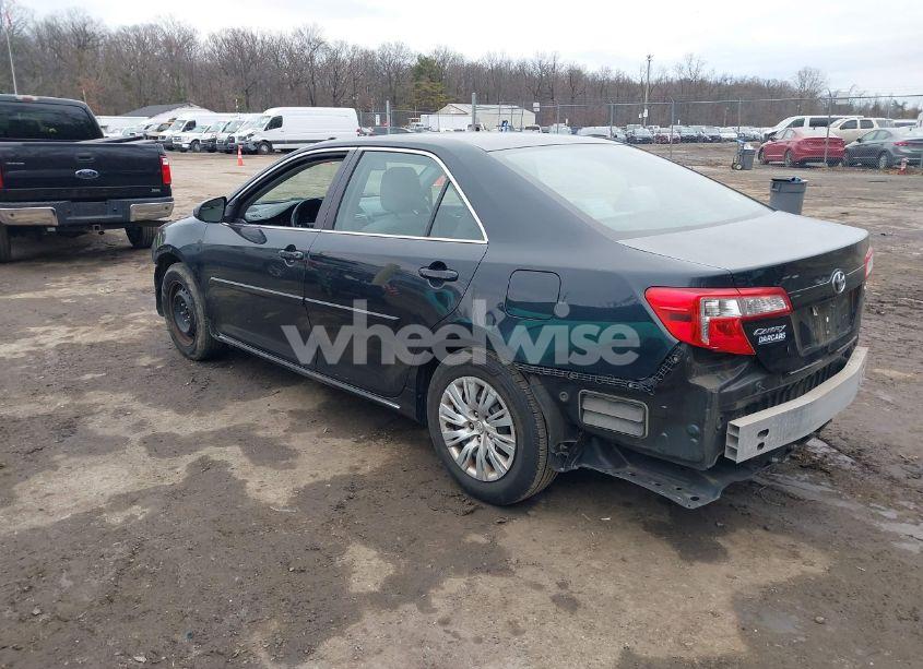 Photo 3 of 2012 Toyota Camry LE (VIN 4T4BF1FK1CR265630)