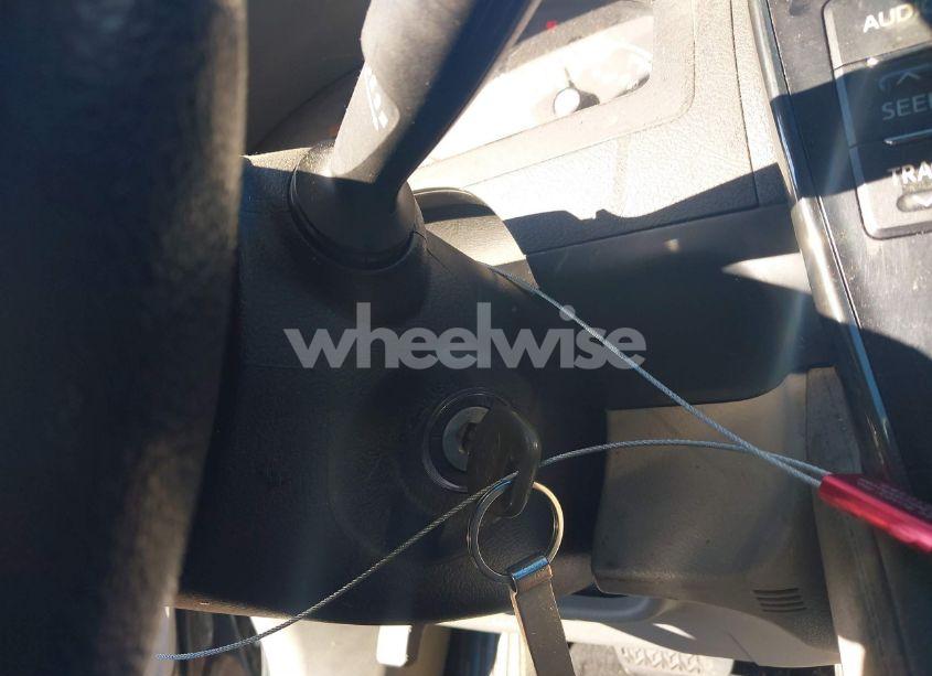 Photo 11 of 2013 Toyota Camry L (VIN 4T4BF1FK1DR293980)