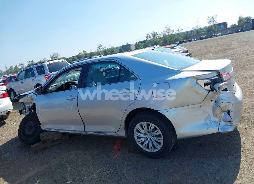 Photo 15 of 2013 Toyota Camry LE (VIN 4T4BF1FK1DR319851)