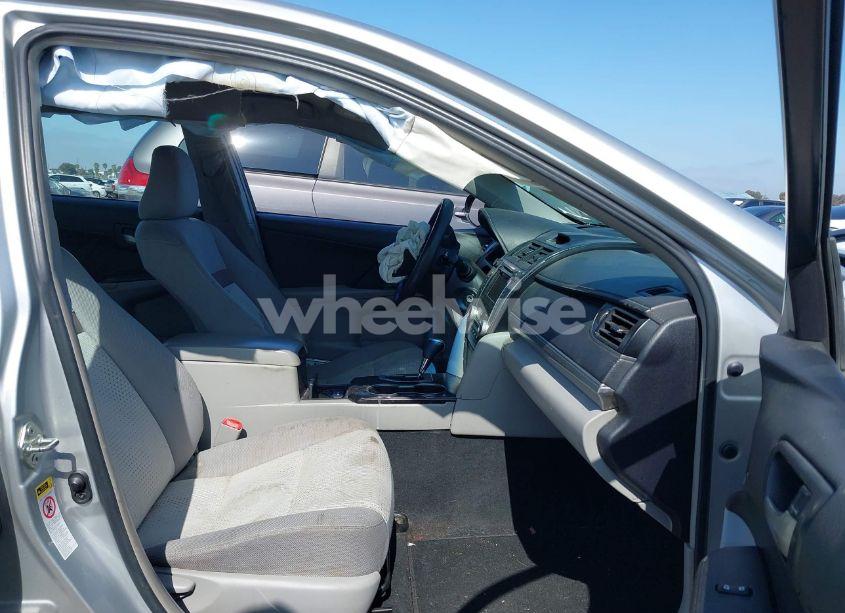 Photo 5 of 2013 Toyota Camry LE (VIN 4T4BF1FK1DR319851)