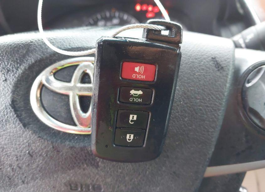 Photo 11 of 2013 Toyota Camry XLE (VIN 4T4BF1FK1DR326976)