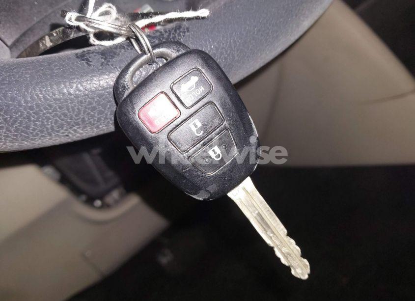 Photo 11 of 2013 Toyota Camry LE (VIN 4T4BF1FK1DR328937)