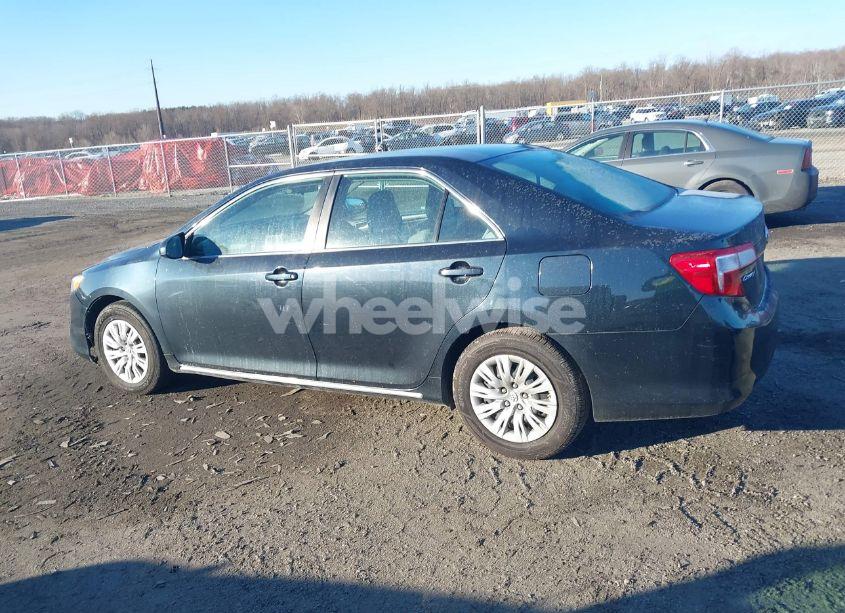 Photo 14 of 2013 Toyota Camry LE (VIN 4T4BF1FK1DR330414)