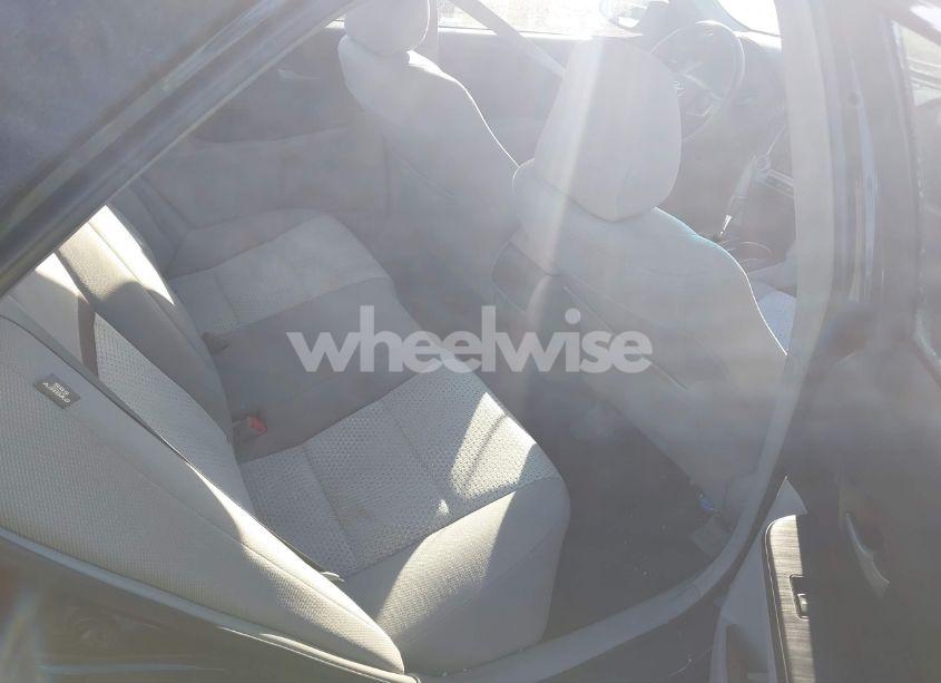 Photo 8 of 2013 Toyota Camry LE (VIN 4T4BF1FK1DR330414)