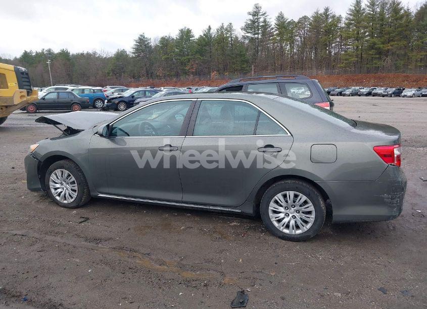 Photo 14 of 2013 Toyota Camry LE (VIN 4T4BF1FK1DR330705)