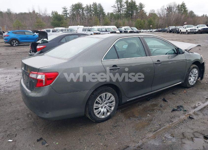 Photo 4 of 2013 Toyota Camry LE (VIN 4T4BF1FK1DR330705)