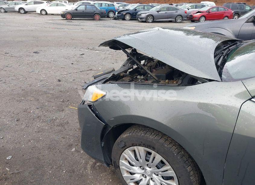 Photo 6 of 2013 Toyota Camry LE (VIN 4T4BF1FK1DR330705)