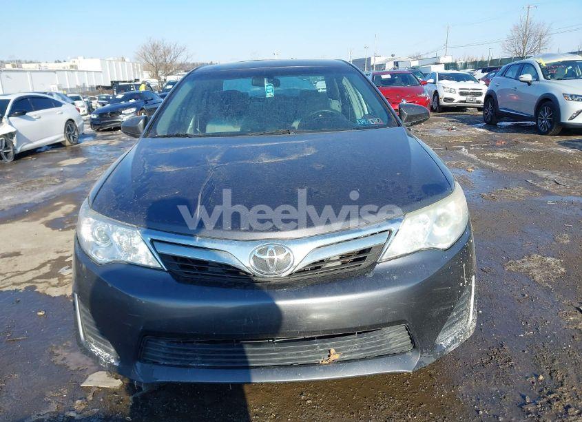 Photo 11 of 2014 Toyota Camry LE (VIN 4T4BF1FK1ER362409)