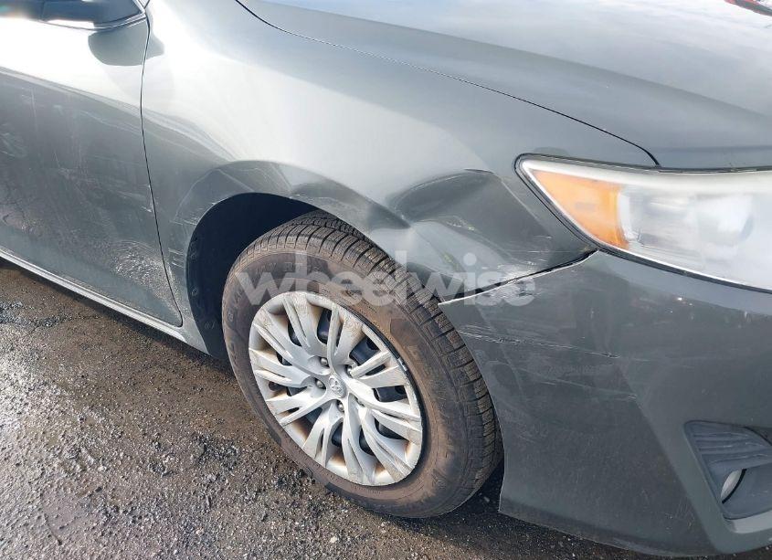 Photo 6 of 2014 Toyota Camry LE (VIN 4T4BF1FK1ER365441)