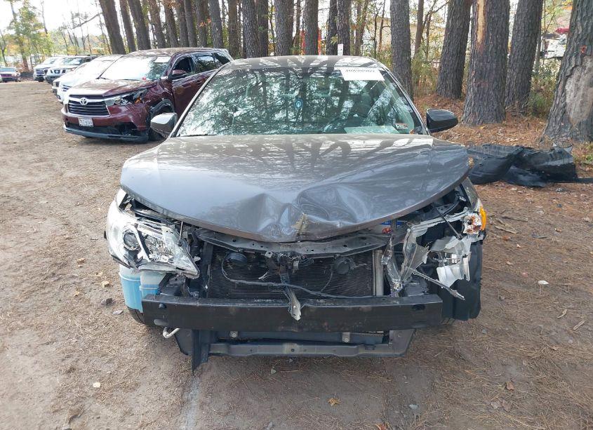 Photo 13 of 2014 Toyota Camry LE (VIN 4T4BF1FK1ER367304)