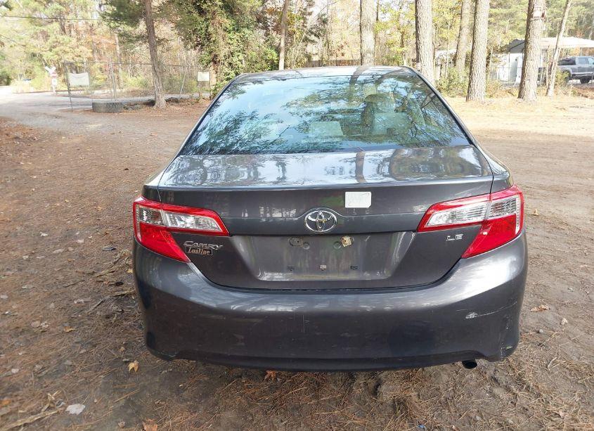 Photo 17 of 2014 Toyota Camry LE (VIN 4T4BF1FK1ER367304)