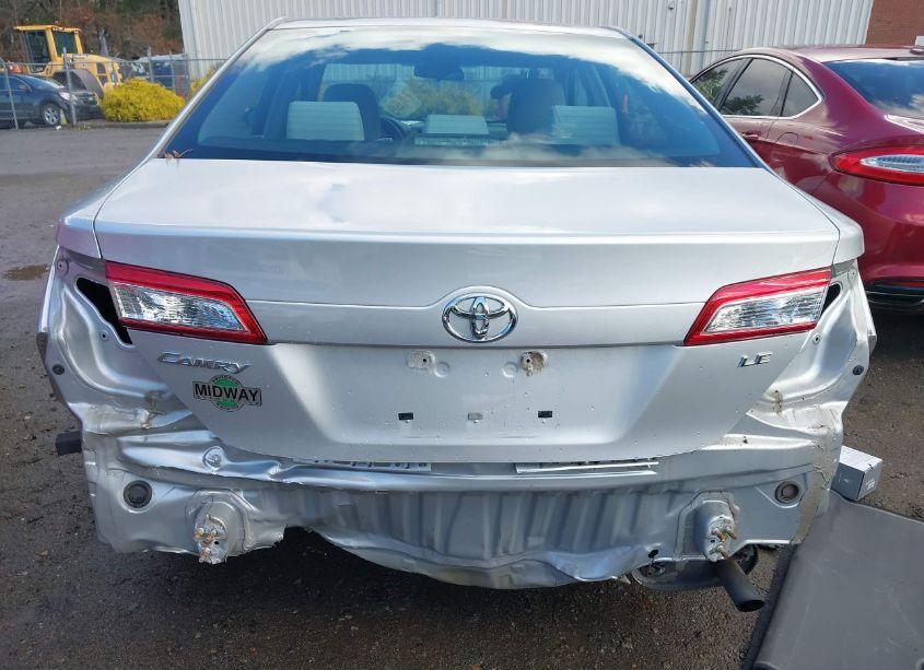 Photo 17 of 2014 Toyota Camry LE (VIN 4T4BF1FK1ER369845)