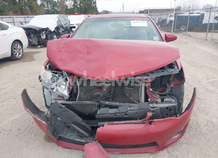 Photo 13 of 2014 Toyota Camry XLE (VIN 4T4BF1FK1ER375189)