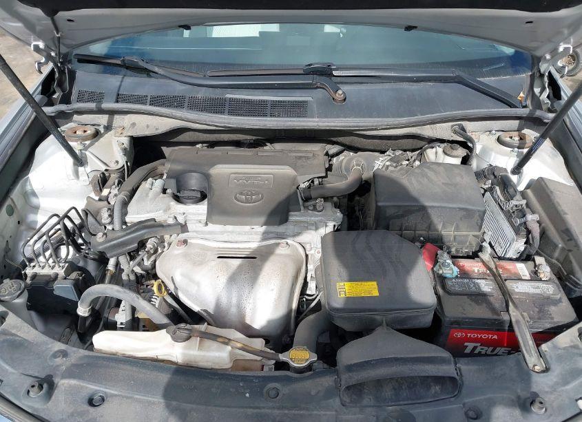 Photo 10 of 2014 Toyota Camry LE (VIN 4T4BF1FK1ER385723)