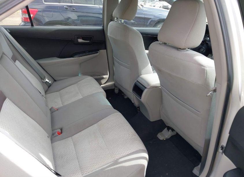 Photo 8 of 2014 Toyota Camry LE (VIN 4T4BF1FK1ER385723)