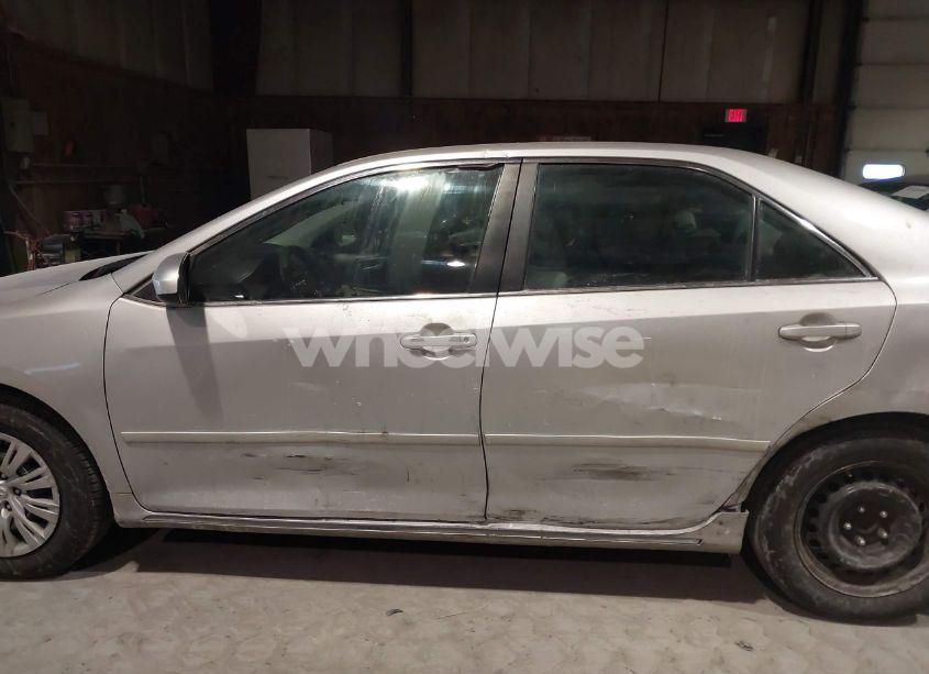 Photo 6 of 2014 Toyota Camry LE (VIN 4T4BF1FK1ER387410)