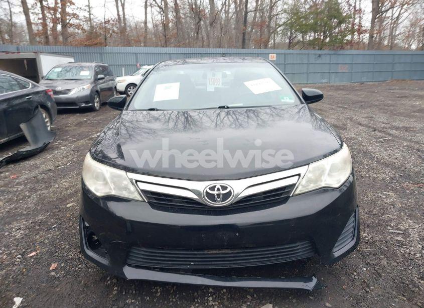 Photo 12 of 2014 Toyota Camry LE (VIN 4T4BF1FK1ER389268)