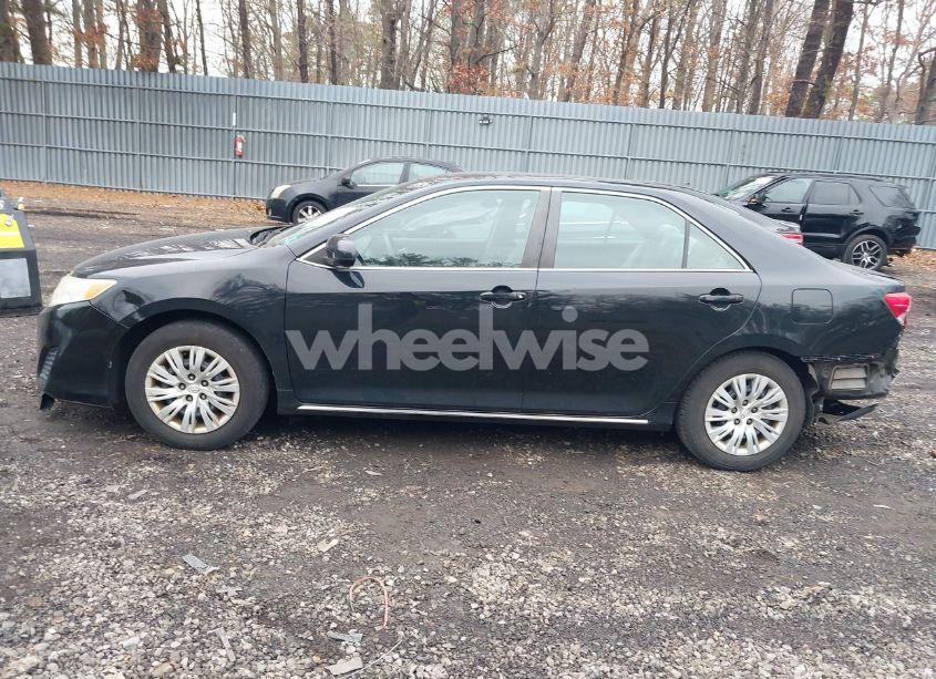 Photo 14 of 2014 Toyota Camry LE (VIN 4T4BF1FK1ER389268)