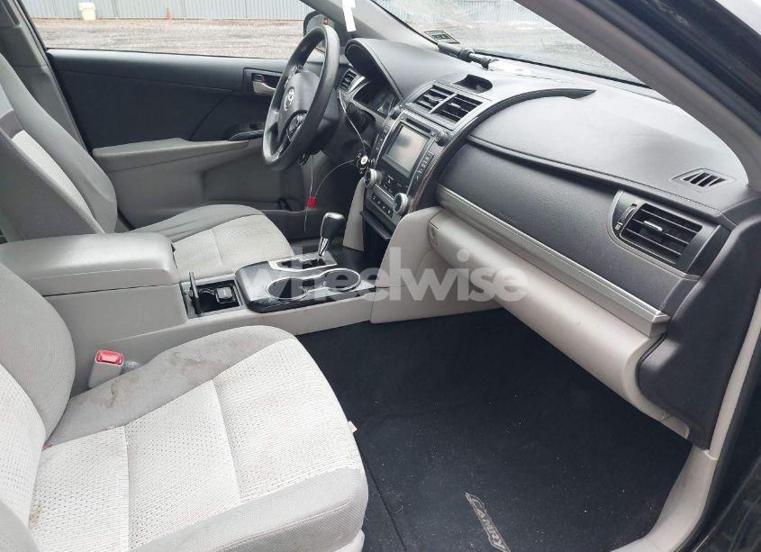 Photo 5 of 2014 Toyota Camry LE (VIN 4T4BF1FK1ER389268)